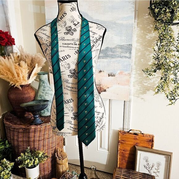 VTG Lloyd Attree & Smith Dapper Academia Style Tie. - Picture 13 of 13